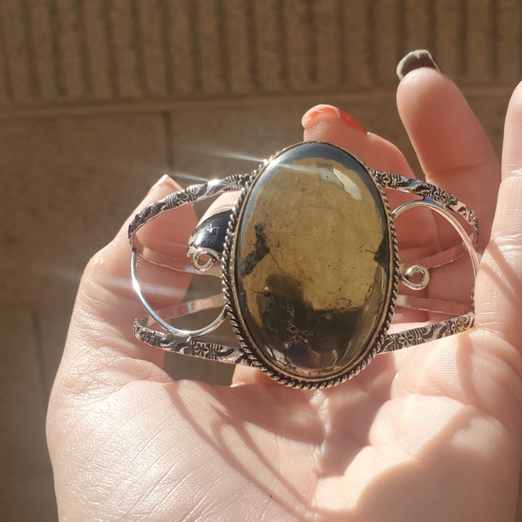 New Pyrite Silver Cuff Bracelet. - Picture 10 of 13